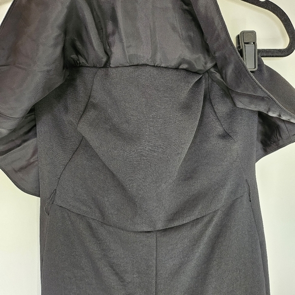 VGUC Aritzia Babaton Flutter Jumpsuit Romper Black Size 00 - Picture 10 of 16